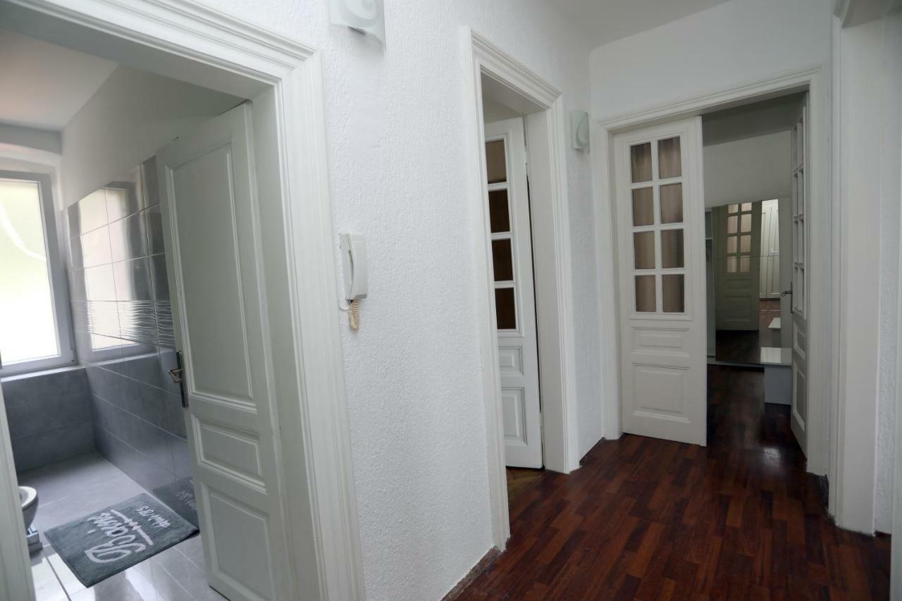 Apartman Cinkopan พูลา ภายนอก รูปภาพ